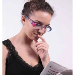 Lunettes Loupe De Soleil VITAEASY Monture Rayée - Coloris Vifs - Verres Dioptrie +2.5 - En Néoprene -Michael Kors || Guess || Festina Soldes lunettes loupe de soleil vitaeasy monture rayee coloris vifs verres dioptrie 2 5 en neoprene 3456857129444 473729